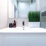 Adm Elegant Gem - Free Garage Parking, Pool Table براتسيلافا